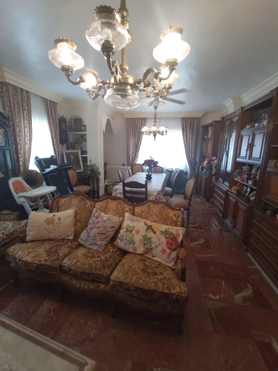 Chalet de 4 habitaciones en Muchamiel / Mutxamel en venta con piscina garaje - 350.000 € (Ref: 9611568)