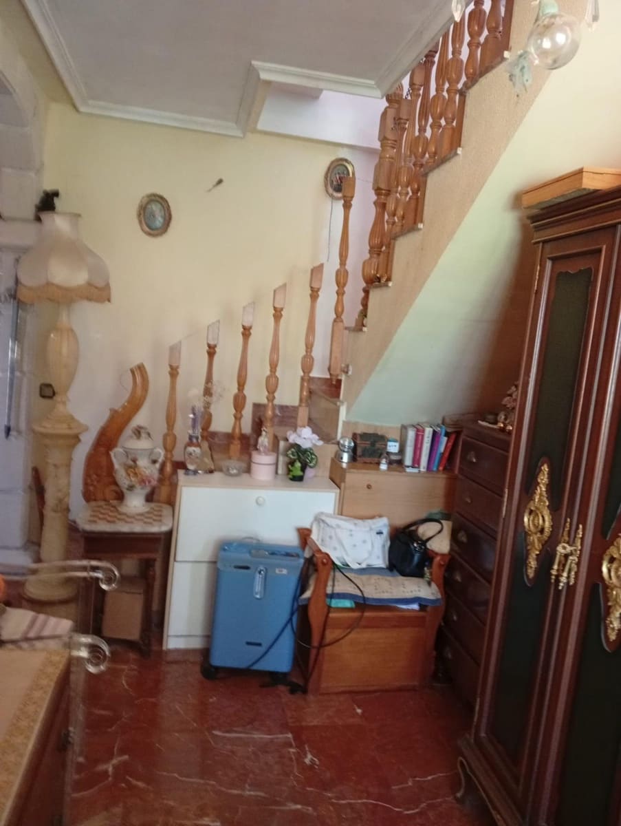 Chalet de 4 habitaciones en Muchamiel / Mutxamel en venta con piscina garaje - 350.000 € (Ref: 9611568)