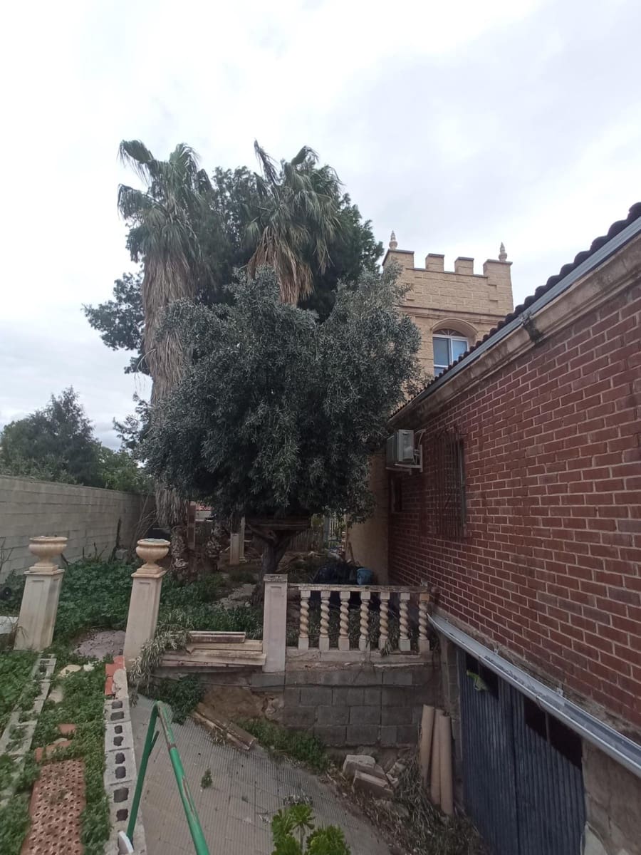 Chalet de 4 habitaciones en Muchamiel / Mutxamel en venta con piscina garaje - 350.000 € (Ref: 9611568)