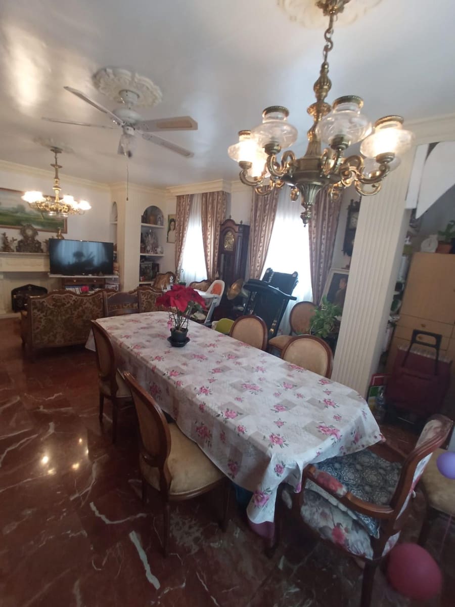 Chalet de 4 habitaciones en Muchamiel / Mutxamel en venta con piscina garaje - 350.000 € (Ref: 9611568)