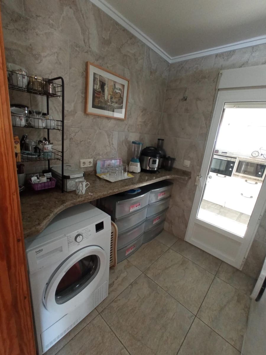 4 bedroom Terraced Villa for sale in San Fulgencio with pool garage - € 238,000 (Ref: 9748080)