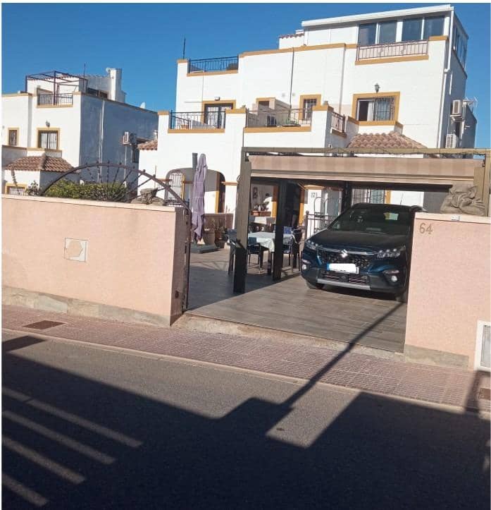 4 soveværelse Rækkehus til salg i San Fulgencio med swimmingpool garage - € 238.000 (Ref: 9748080)