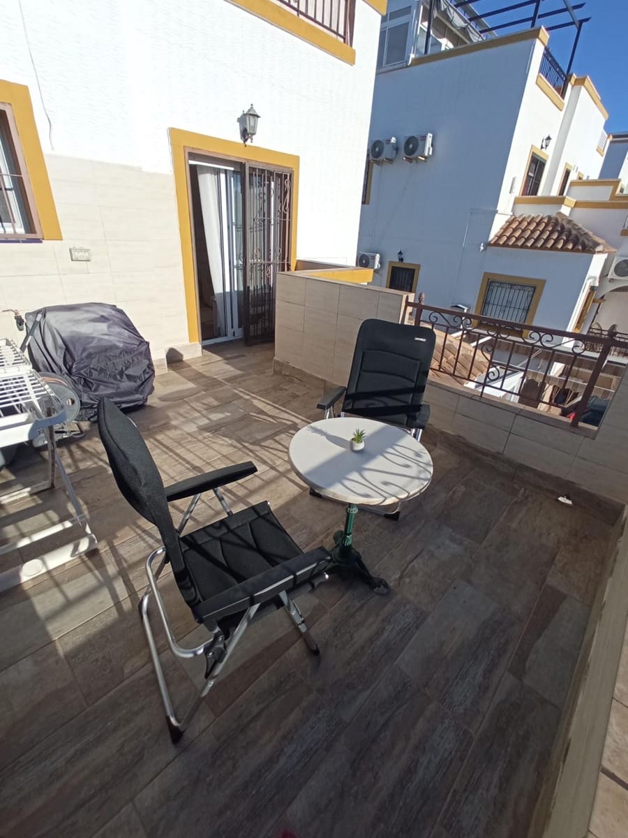 4 soveværelse Rækkehus til salg i San Fulgencio med swimmingpool garage - € 238.000 (Ref: 9748080)