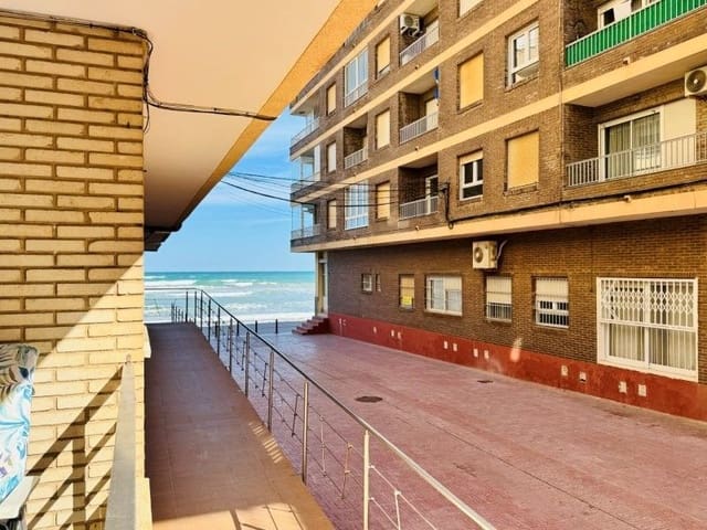 3 bedroom Apartment for sale in Torrevieja - € 350,000 (Ref: 9784068)
