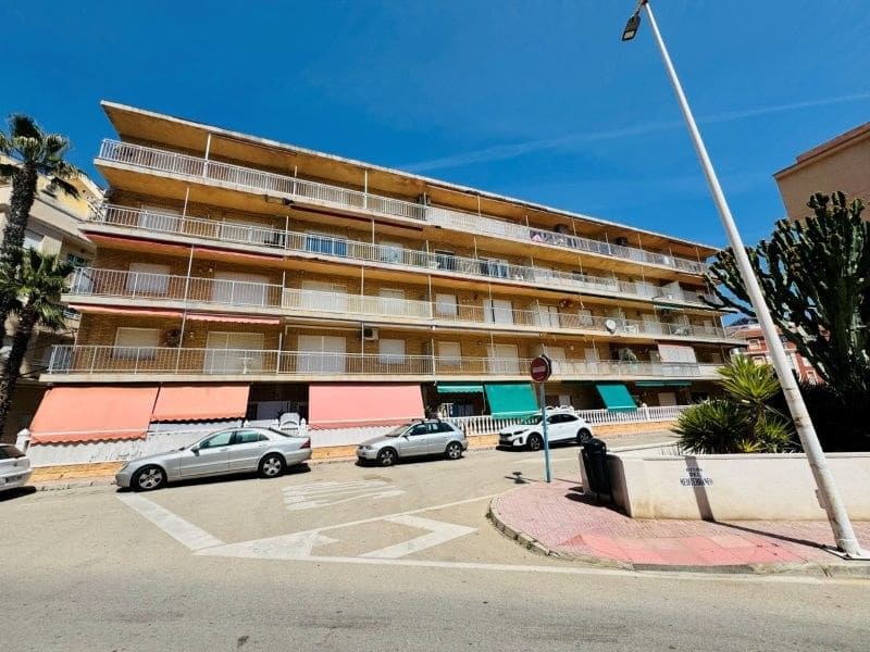 2 bedroom Apartment for sale in Torrevieja - € 154,000 (Ref: 9813838)