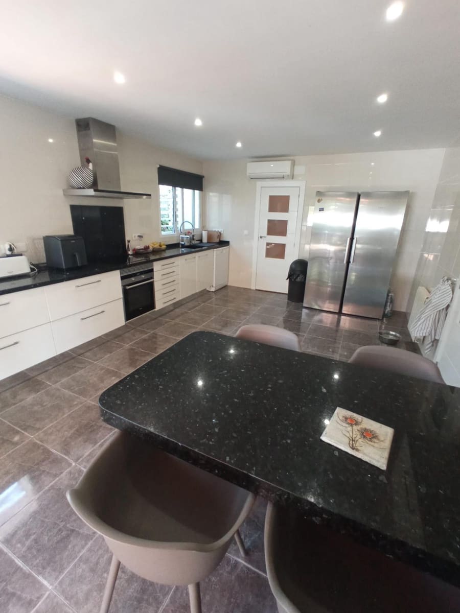 5 soveværelse Villa til salg i San Juan de Alicante / Sant Joan d'Alacant med swimmingpool garage - € 850.000 (Ref: 9920453)
