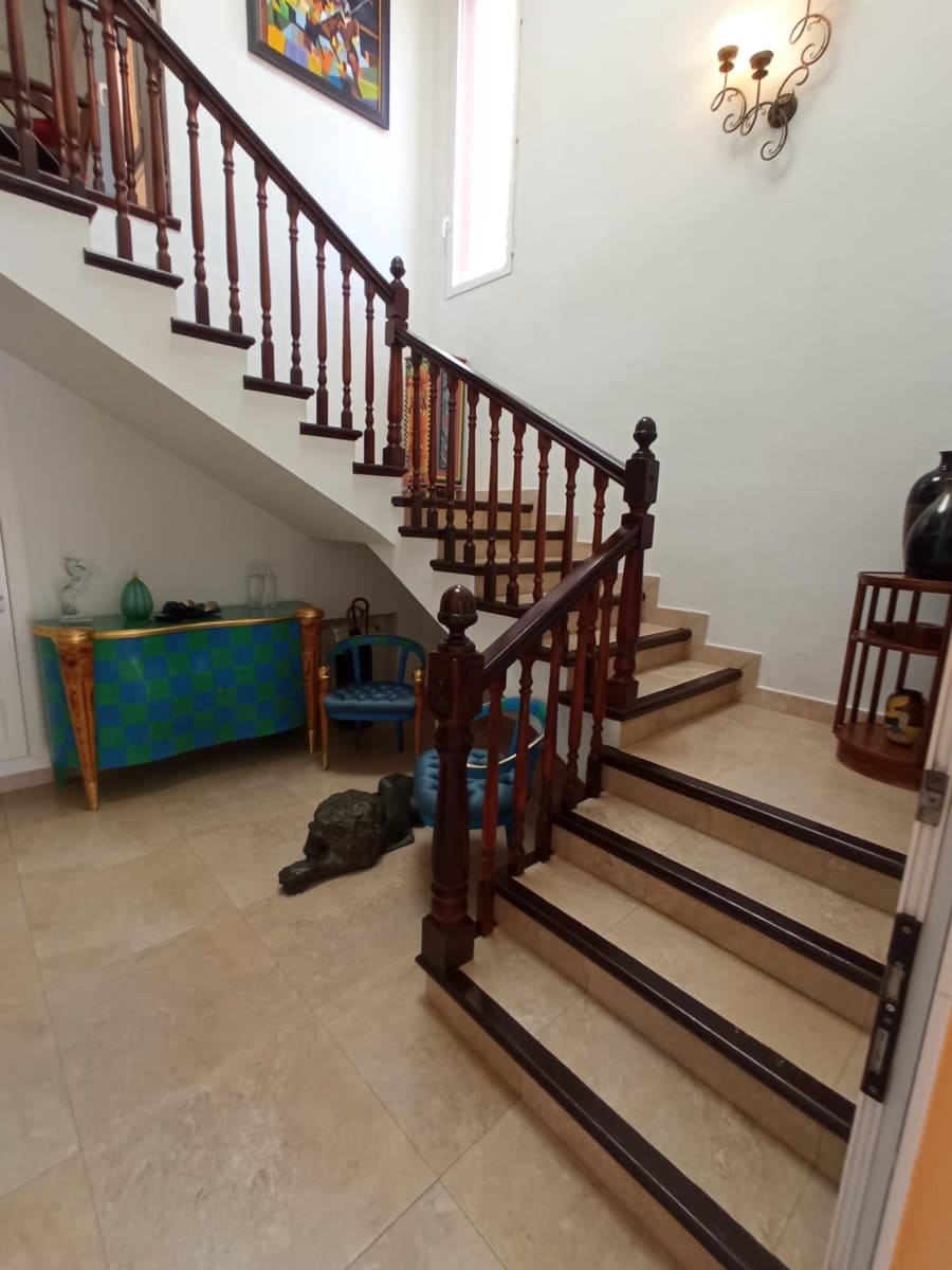 5 soveværelse Villa til salg i San Juan de Alicante / Sant Joan d'Alacant med swimmingpool garage - € 850.000 (Ref: 9920453)