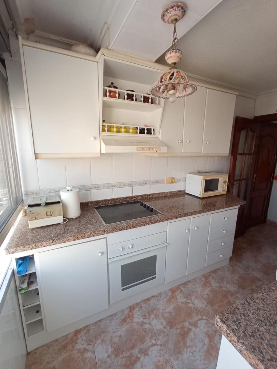 2 Zimmer Apartment zu verkaufen in Torrevieja - 139.000 € (Ref: 9970625)