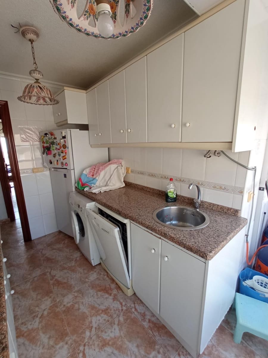 2 Zimmer Apartment zu verkaufen in Torrevieja - 139.000 € (Ref: 9970625)
