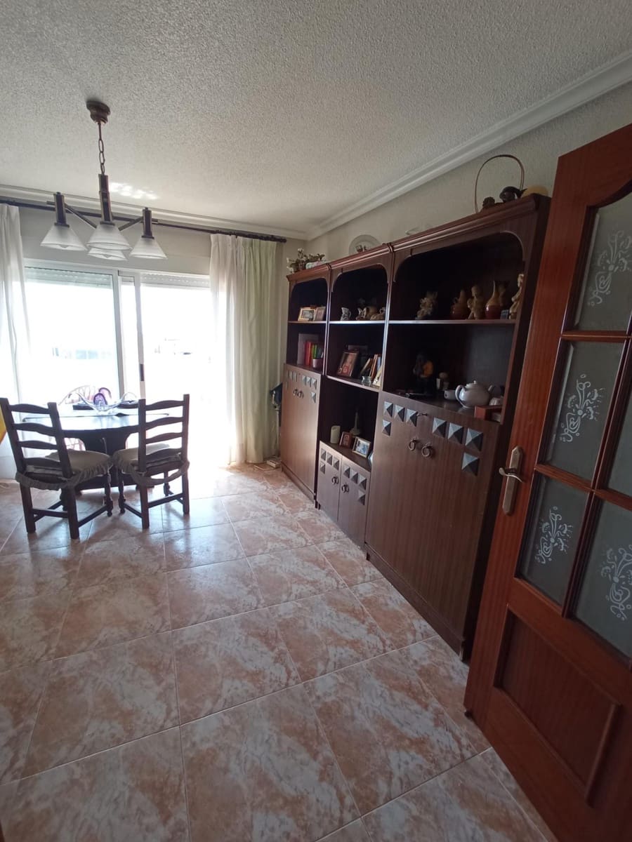 2 Zimmer Apartment zu verkaufen in Torrevieja - 139.000 € (Ref: 9970625)