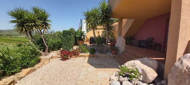 9 bedroom Guesthouse/B & B for sale in Càlig with pool garage - € 755,000 (Ref: 7517493)