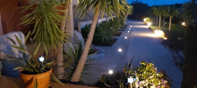 9 bedroom Guesthouse/B & B for sale in Càlig with pool garage - € 755,000 (Ref: 7517493)