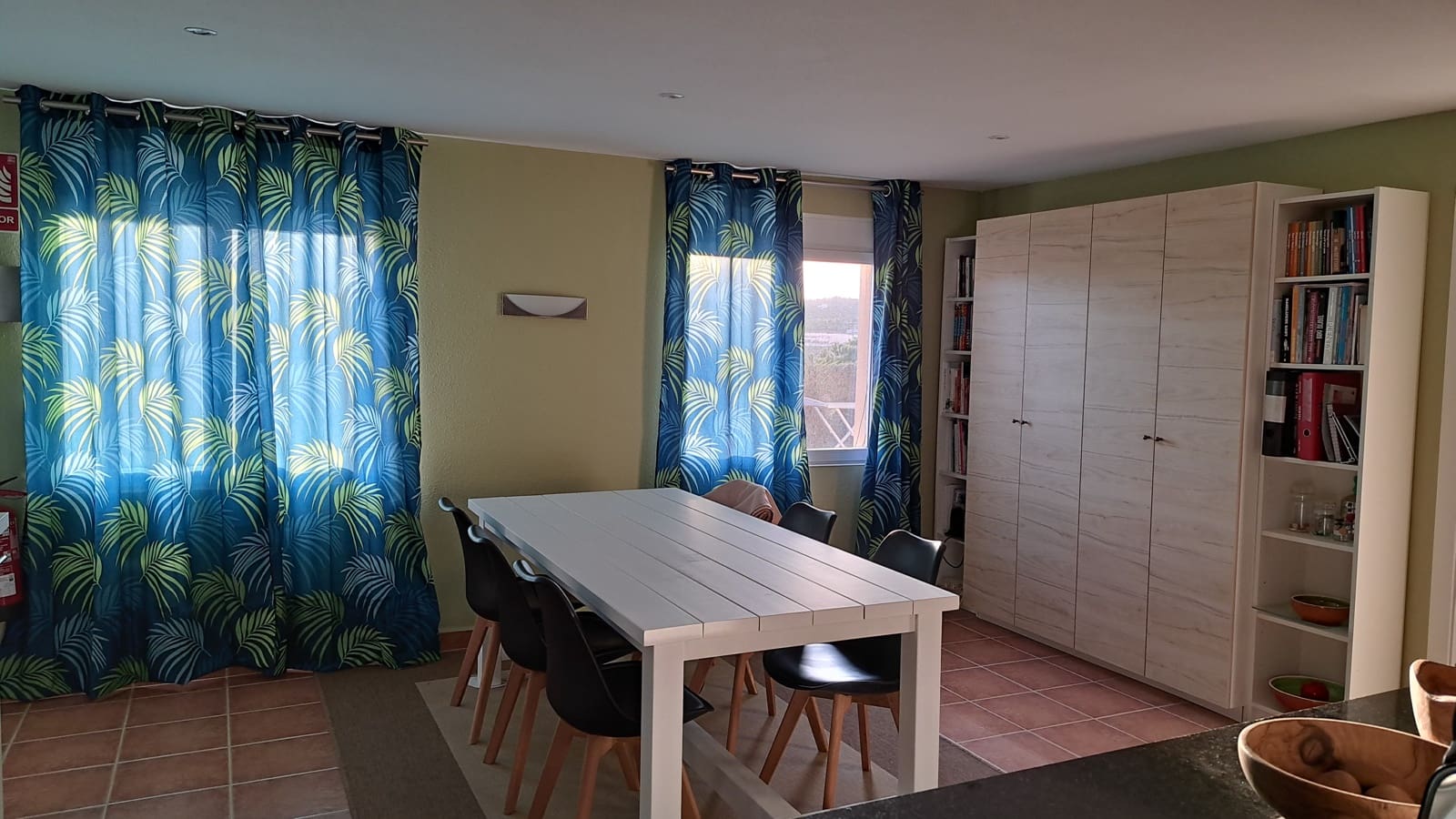 9 makuuhuone Majatalo/aamiaismajoitus myytävänä paikassa Calig mukana uima-altaan 
autotalli - 755 000 € (Ref: 7517493)