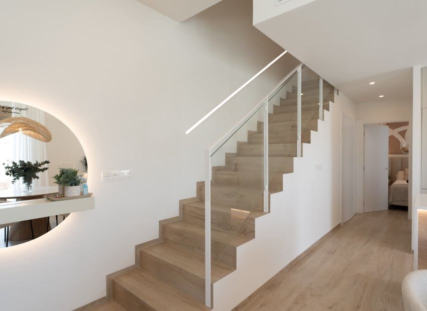 3 soverom Rekkehus til salgs i Los Alcazares med svømmebasseng garasje - € 469 000 (Ref: 10168866)