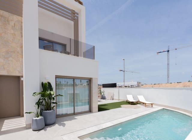 3 soverom Rekkehus til salgs i Las Lomas de Rame - Bahía Bella, Los Alcázares med svømmebasseng garasje - € 469 000 (Ref: 10168866)