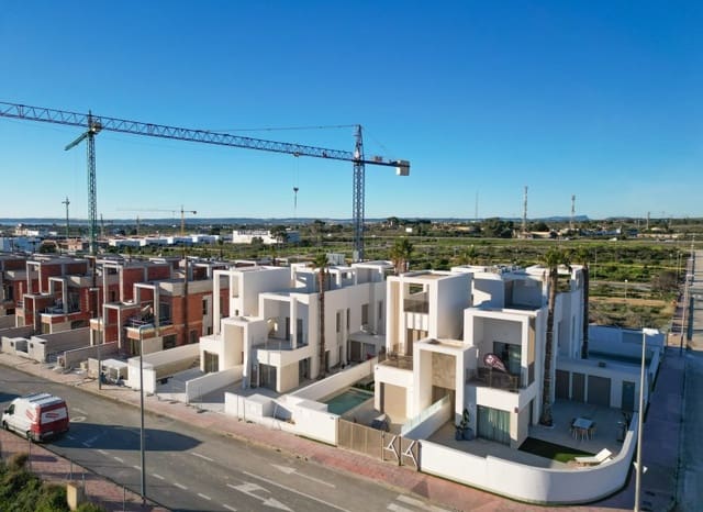 3 soverom Rekkehus til salgs i Las Lomas de Rame - Bahía Bella, Los Alcázares med svømmebasseng garasje - € 469 000 (Ref: 10168866)