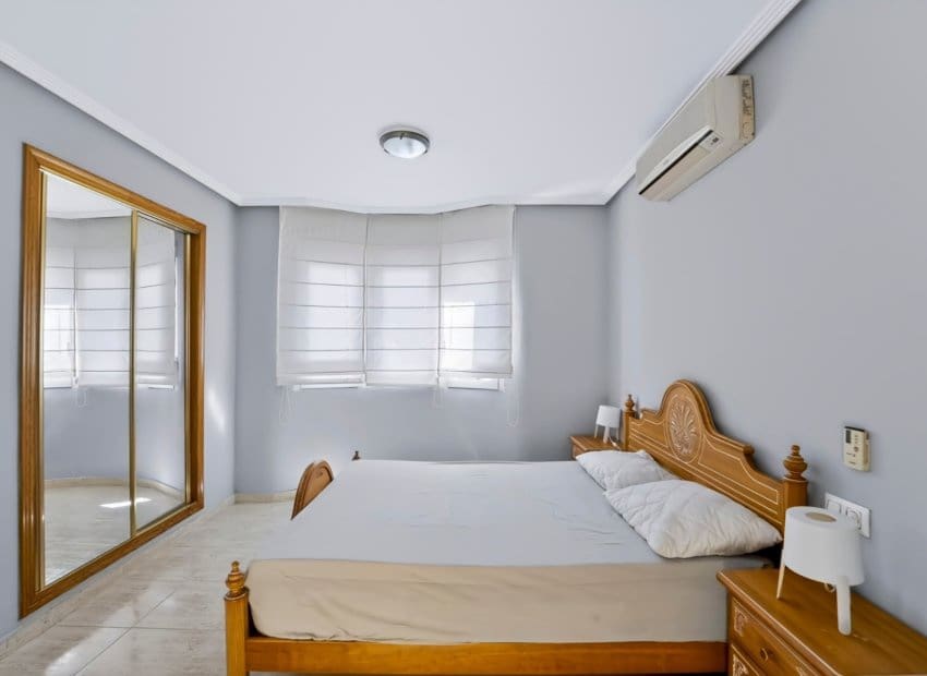 3 Zimmer Apartment zu verkaufen in Guardamar del Segura mit Pool - 269.900 € (Ref: 10168870)