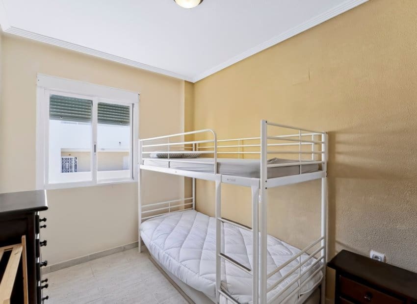 3 Zimmer Apartment zu verkaufen in Guardamar del Segura mit Pool - 269.900 € (Ref: 10168870)
