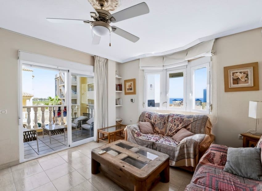 3 Zimmer Apartment zu verkaufen in Guardamar del Segura mit Pool - 269.900 € (Ref: 10168870)