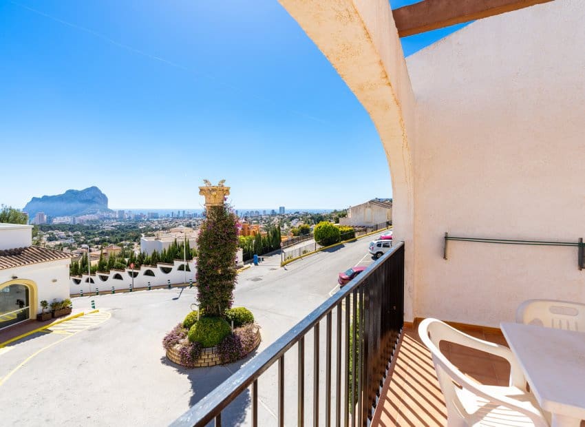 Apartamento de 2 habitaciones en Calpe / Calp en venta con piscina garaje - 240.000 € (Ref: 10168871)