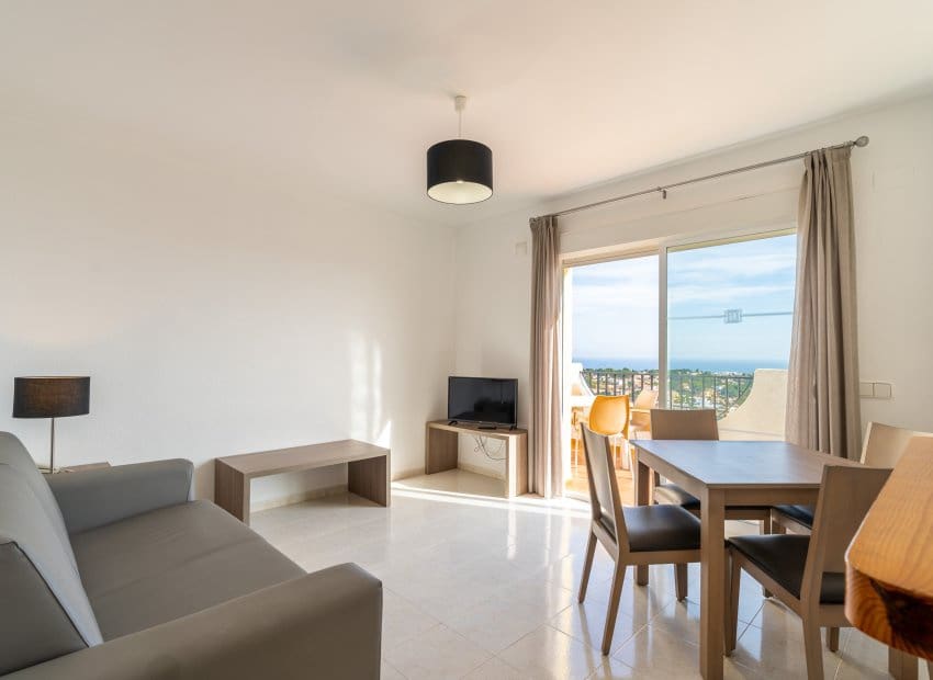Apartamento de 2 habitaciones en Calpe / Calp en venta con piscina garaje - 240.000 € (Ref: 10168871)