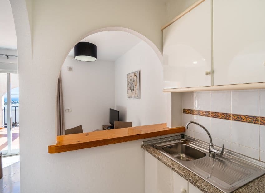 Apartamento de 2 habitaciones en Calpe / Calp en venta con piscina garaje - 240.000 € (Ref: 10168871)