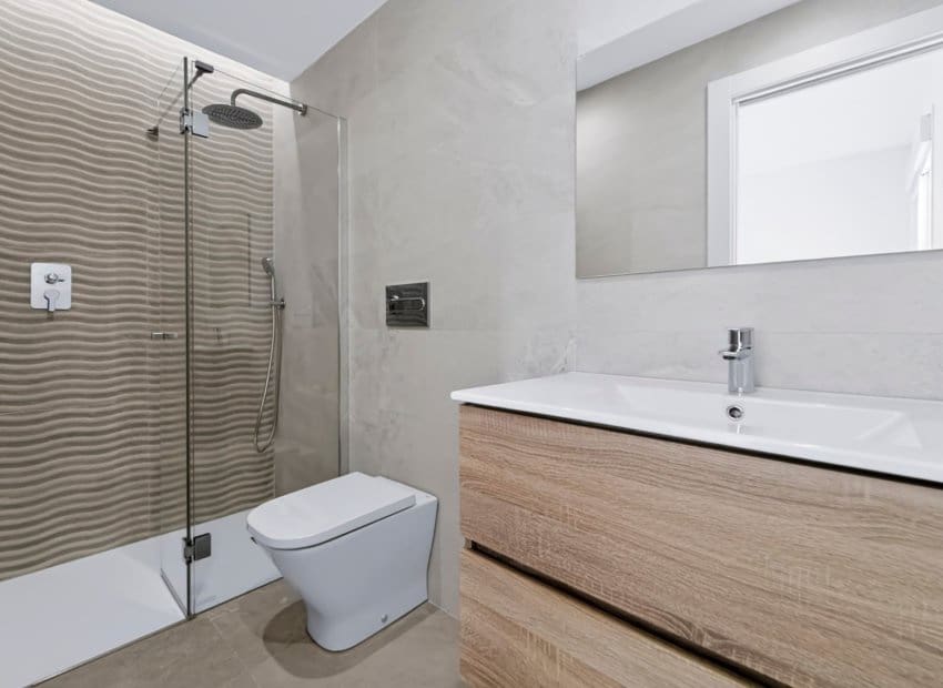 Apartamento de 2 habitaciones en San Pedro del Pinatar en venta con piscina garaje - 249.000 € (Ref: 10168875)