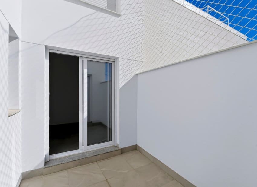 Apartamento de 2 habitaciones en San Pedro del Pinatar en venta con piscina garaje - 249.000 € (Ref: 10168875)