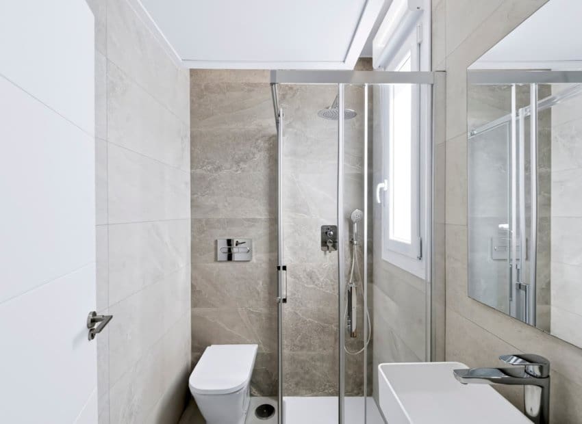 Apartamento de 2 habitaciones en San Pedro del Pinatar en venta con piscina garaje - 249.000 € (Ref: 10168875)