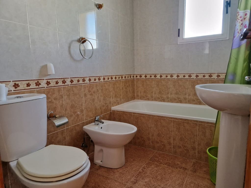 3 bedroom Townhouse for sale in La Florida, Orihuela with pool garage