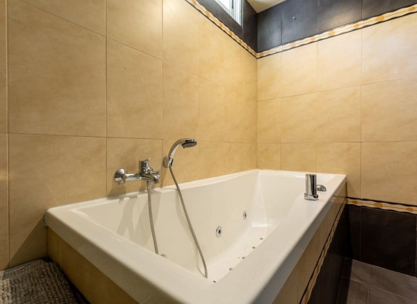 5 sypialnia Willa na sprzedaż w Benijofar z basenem - 498 000 € (Ref: 9031058)