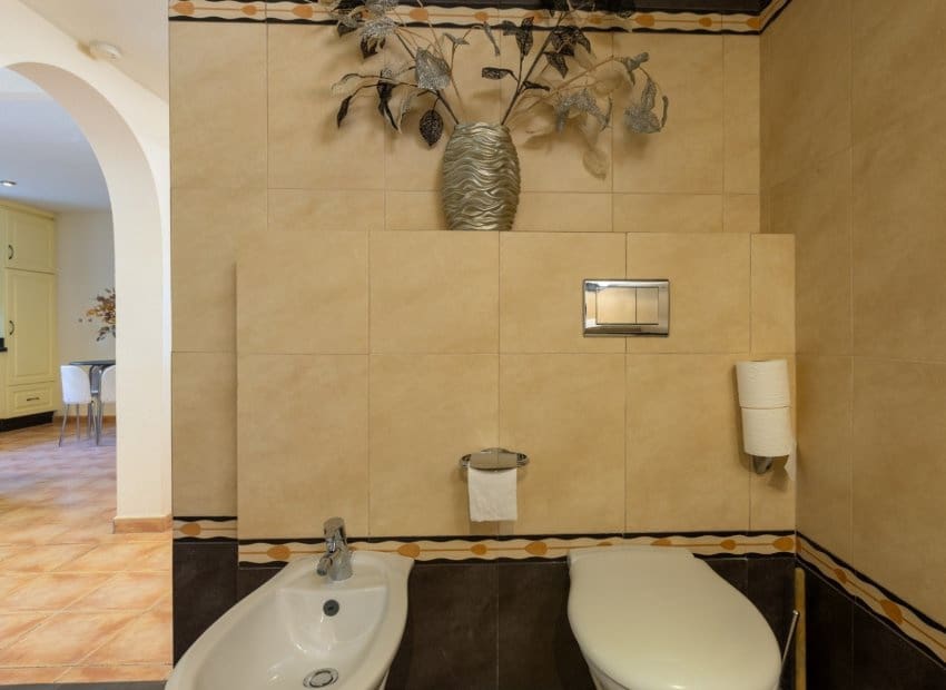 5 sypialnia Willa na sprzedaż w Benijofar z basenem - 498 000 € (Ref: 9031058)