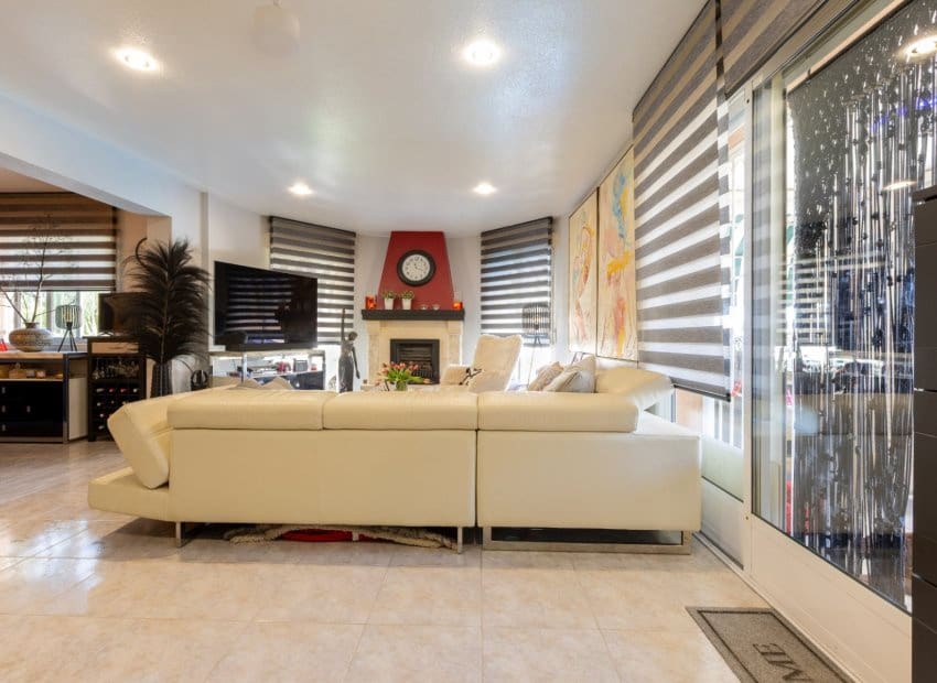 5 sypialnia Willa na sprzedaż w Benijofar z basenem - 498 000 € (Ref: 9031058)