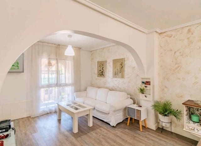 3 bedroom Villa for sale in Gran Alacant, Santa Pola with pool - € 299,000 (Ref: 9115209)