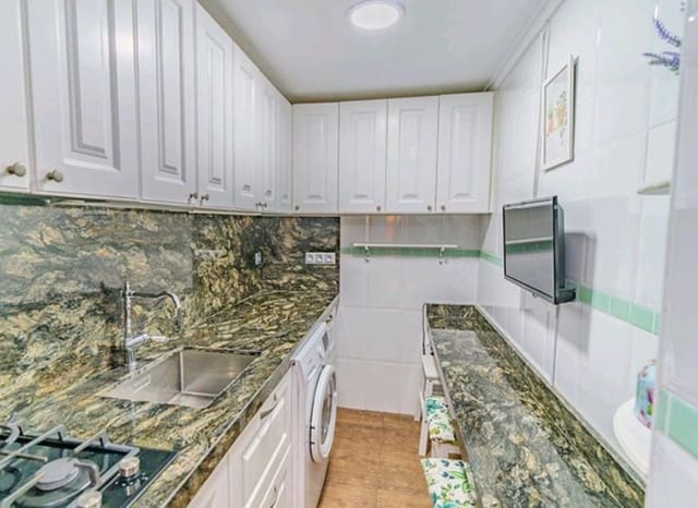 3 bedroom Villa for sale in Gran Alacant, Santa Pola with pool - € 299,000 (Ref: 9115209)