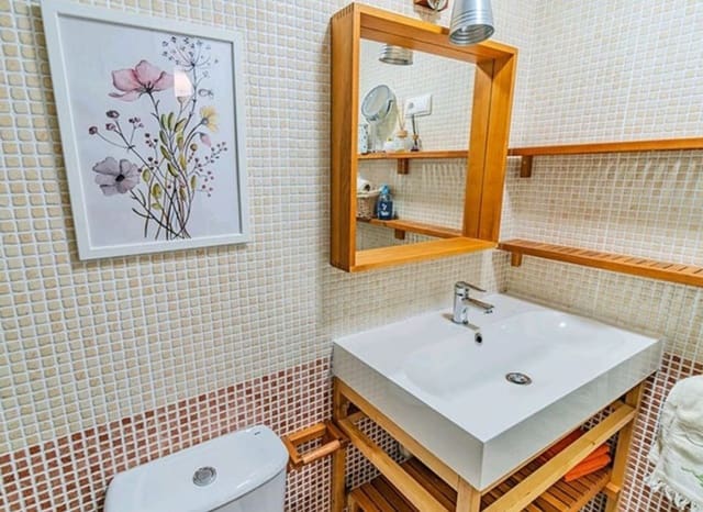 3 bedroom Villa for sale in Gran Alacant, Santa Pola with pool - € 299,000 (Ref: 9115209)