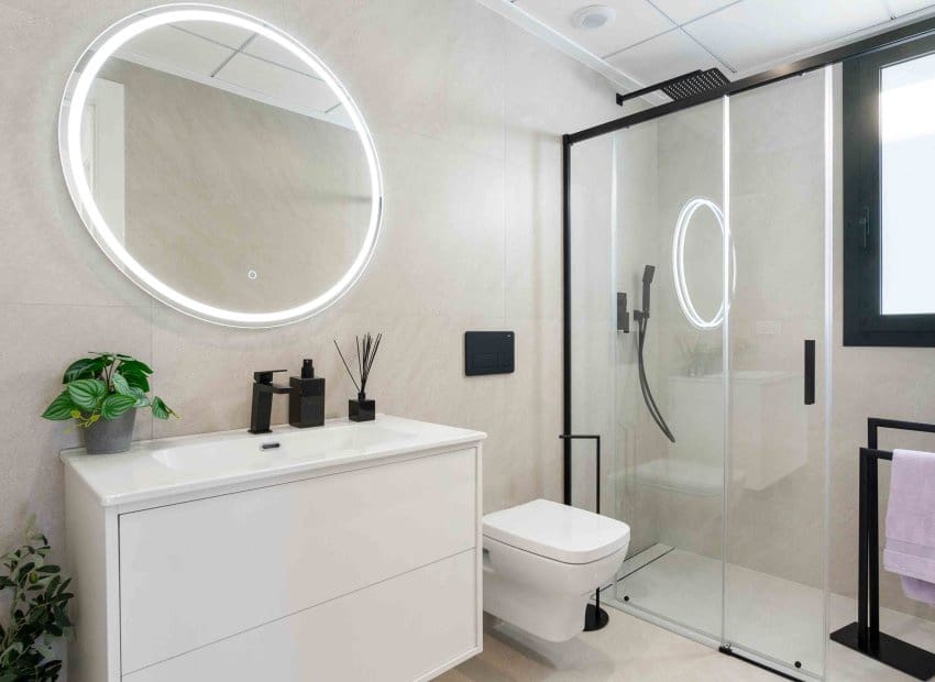 3 bedroom Villa for sale in Rojales with pool - € 549,000 (Ref: 9189255)