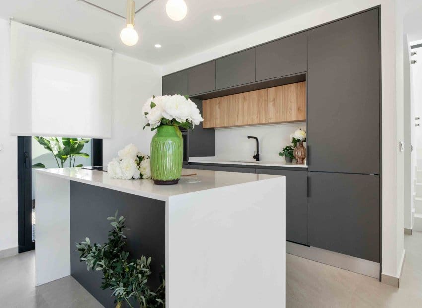 3 bedroom Villa for sale in Rojales with pool - € 549,000 (Ref: 9189255)