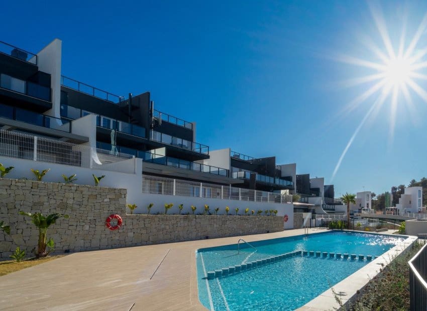 2 bedroom Apartment for sale in Finestrat with pool - € 345,000 (Ref: 9494191)