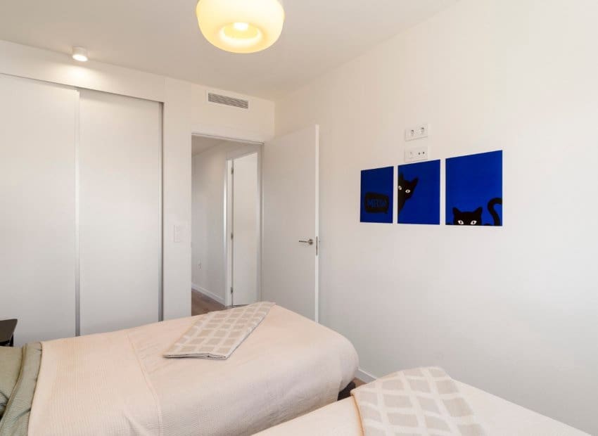 2 bedroom Apartment for sale in Finestrat with pool - € 345,000 (Ref: 9494191)