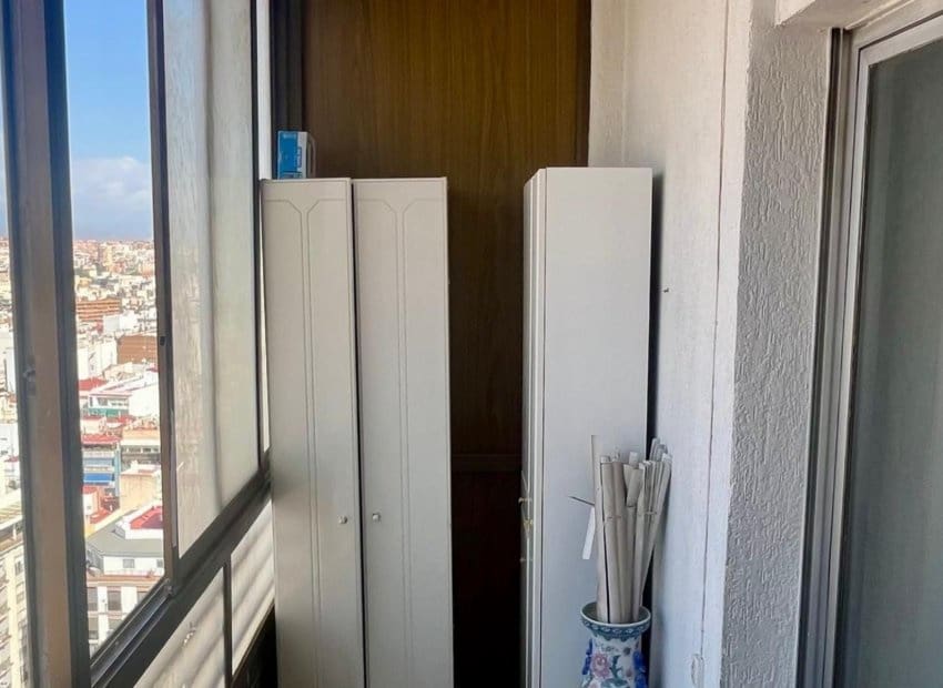 Estúdio para venda em Alicante cidade - 180 000 € (Ref: 9669630)