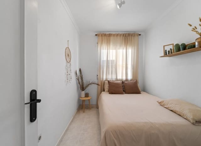 2 slaapkamer Appartement te koop in Aguas Nuevas, Torrevieja met zwembad - € 159.500 (Ref: 9795653)