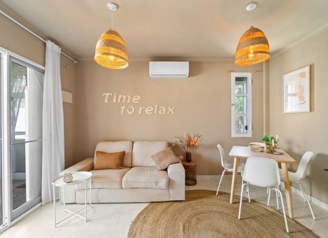 2 slaapkamer Appartement te koop in Aguas Nuevas, Torrevieja met zwembad - € 159.500 (Ref: 9795653)