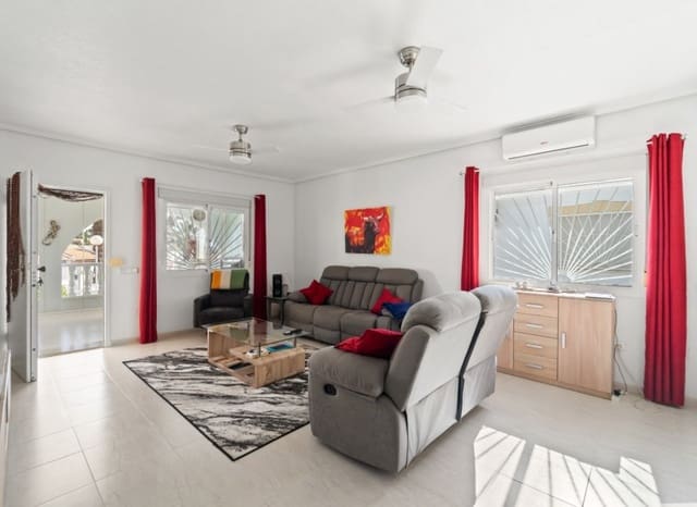 2 soverom Villa til salgs i Monte Azul, Benijófar med svømmebasseng - € 299 000 (Ref: 9814083)