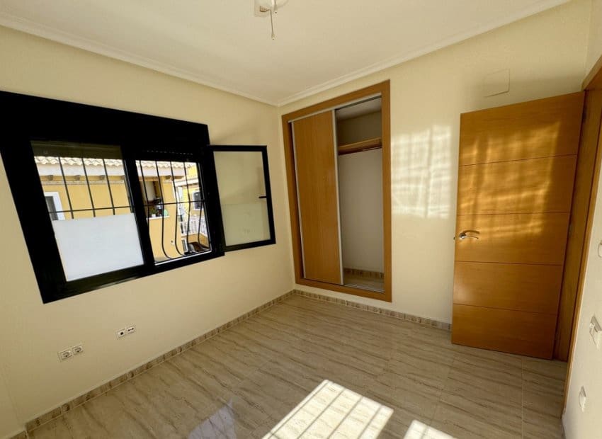 3 sypialnia Willa na sprzedaż w Ciudad Quesada z basenem - 290 000 € (Ref: 9816640)