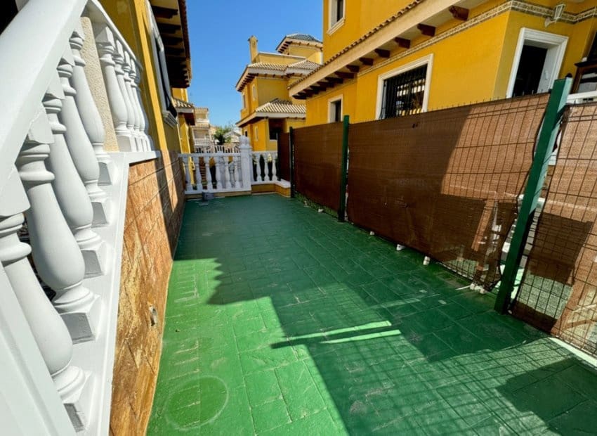 3 sypialnia Willa na sprzedaż w Ciudad Quesada z basenem - 290 000 € (Ref: 9816640)