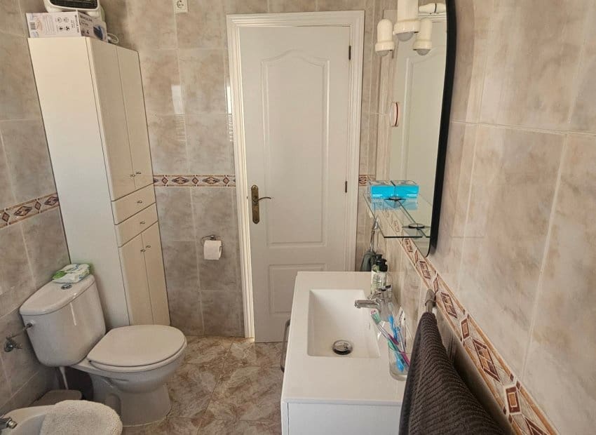 2 bedroom Villa for sale in Rojales with pool - € 285,000 (Ref: 9867946)