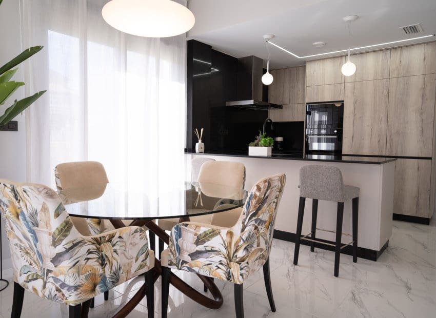 3 soveværelse Bungalow til salg i Pilar de la Horadada med swimmingpool - € 369.500 (Ref: 9944942)