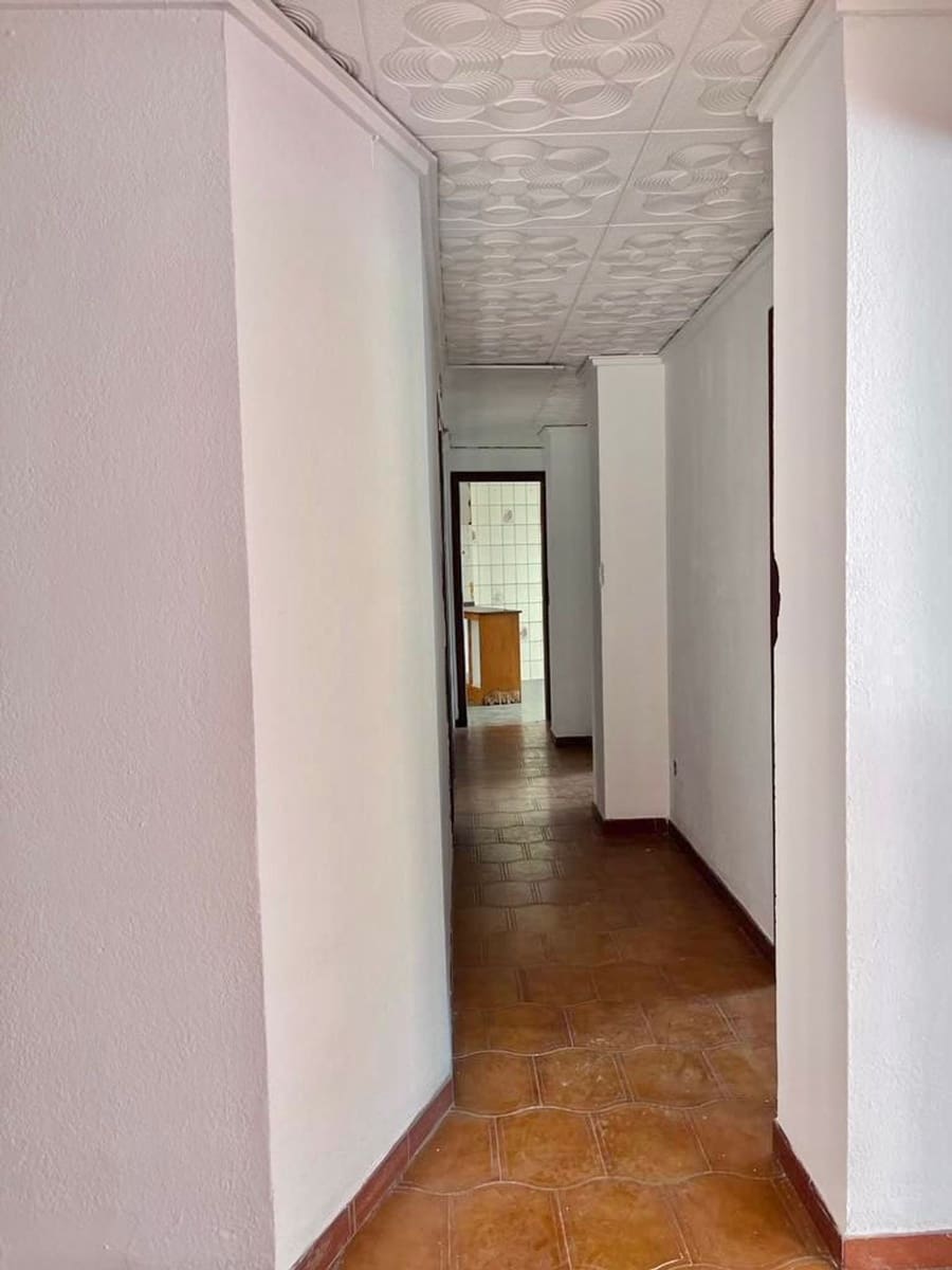 6 soveværelse Lejlighed til salg i Denia - € 295.000 (Ref: 8248179)