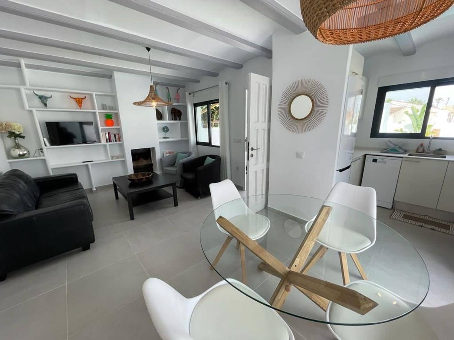 2 makuuhuone Huvila vuokrattavana paikassa Denia mukana uima-altaan 
autotalli - 1 750 € (Ref: 8248220)